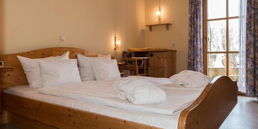 Ulrichshof, Baby & Kinder Bio-Resort Rimbach  Buitenkant foto