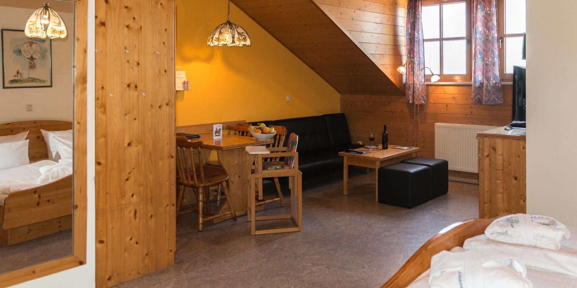 Ulrichshof, Baby & Kinder Bio-Resort Rimbach  Buitenkant foto